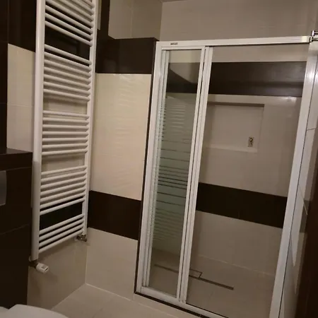 Hotel Dworski Galaktyczny Park Warzymice Exteriér fotografie